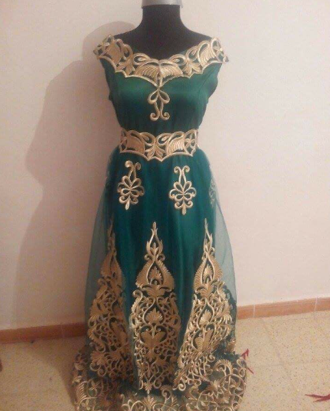 فستان نسائي أنيق